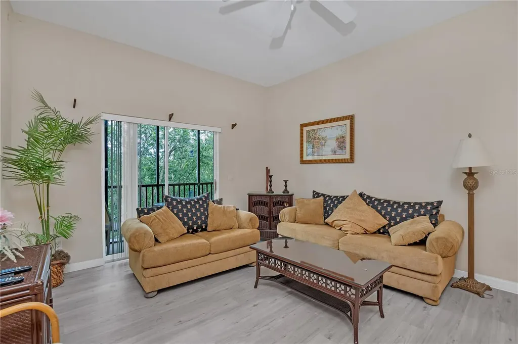 514 Lucaya Loop Davenport FL 33897