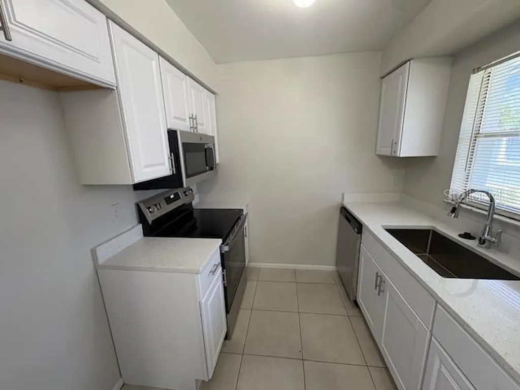 107 Dorchester Square Lake Mary FL 32746