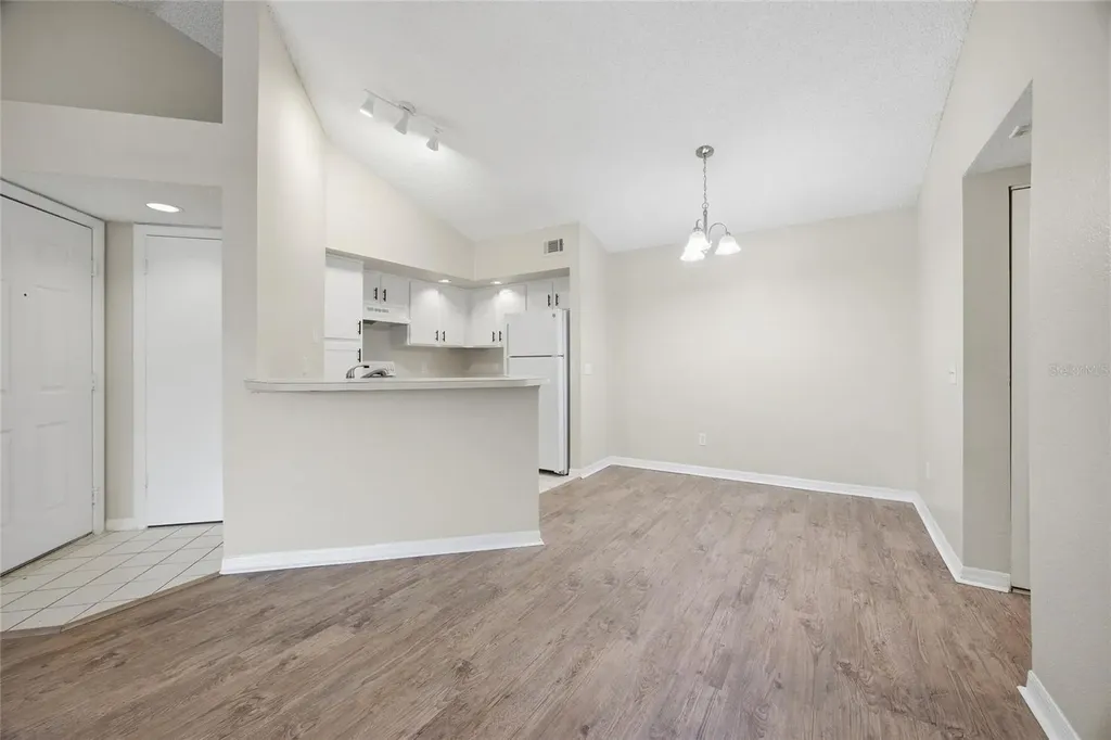 4532 Commander Drive Orlando FL 32822