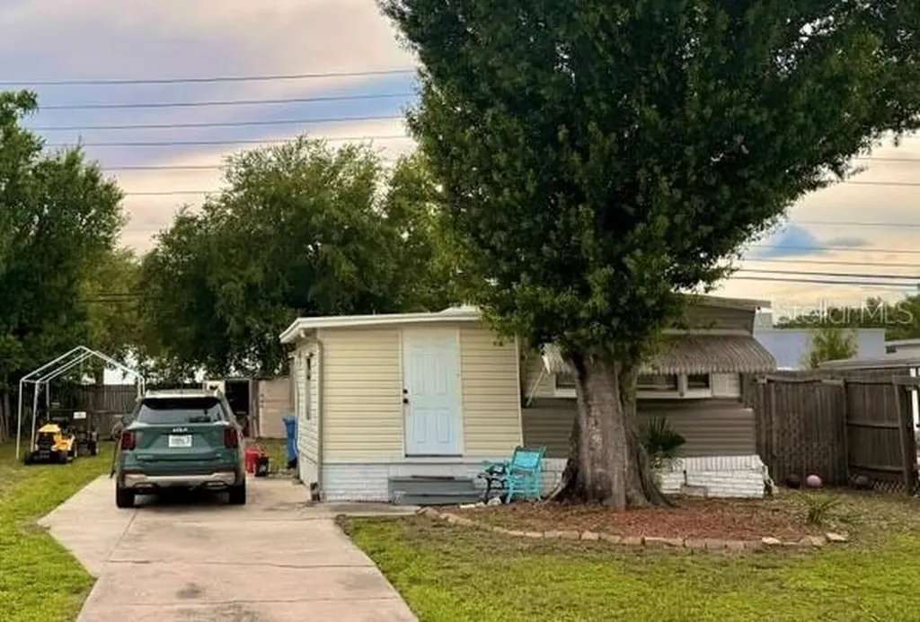 13494 61st Way N Clearwater FL 33760