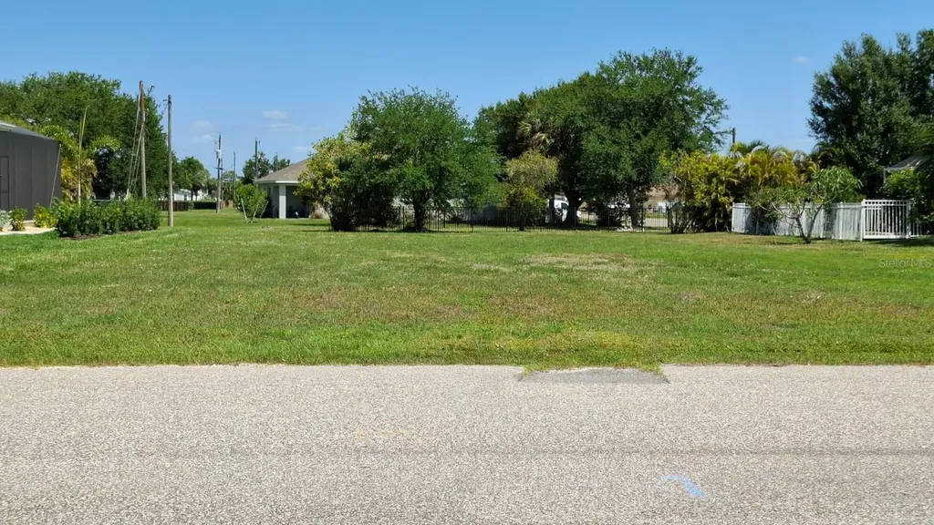 16147 Dinal Drive Punta Gorda FL 33955