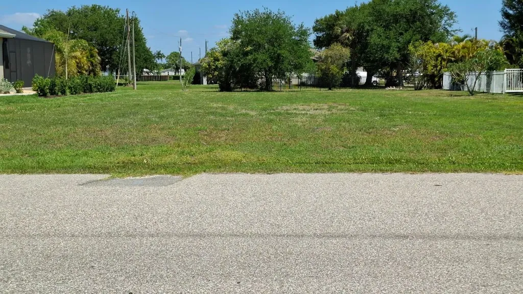 16147 Dinal Drive Punta Gorda FL 33955
