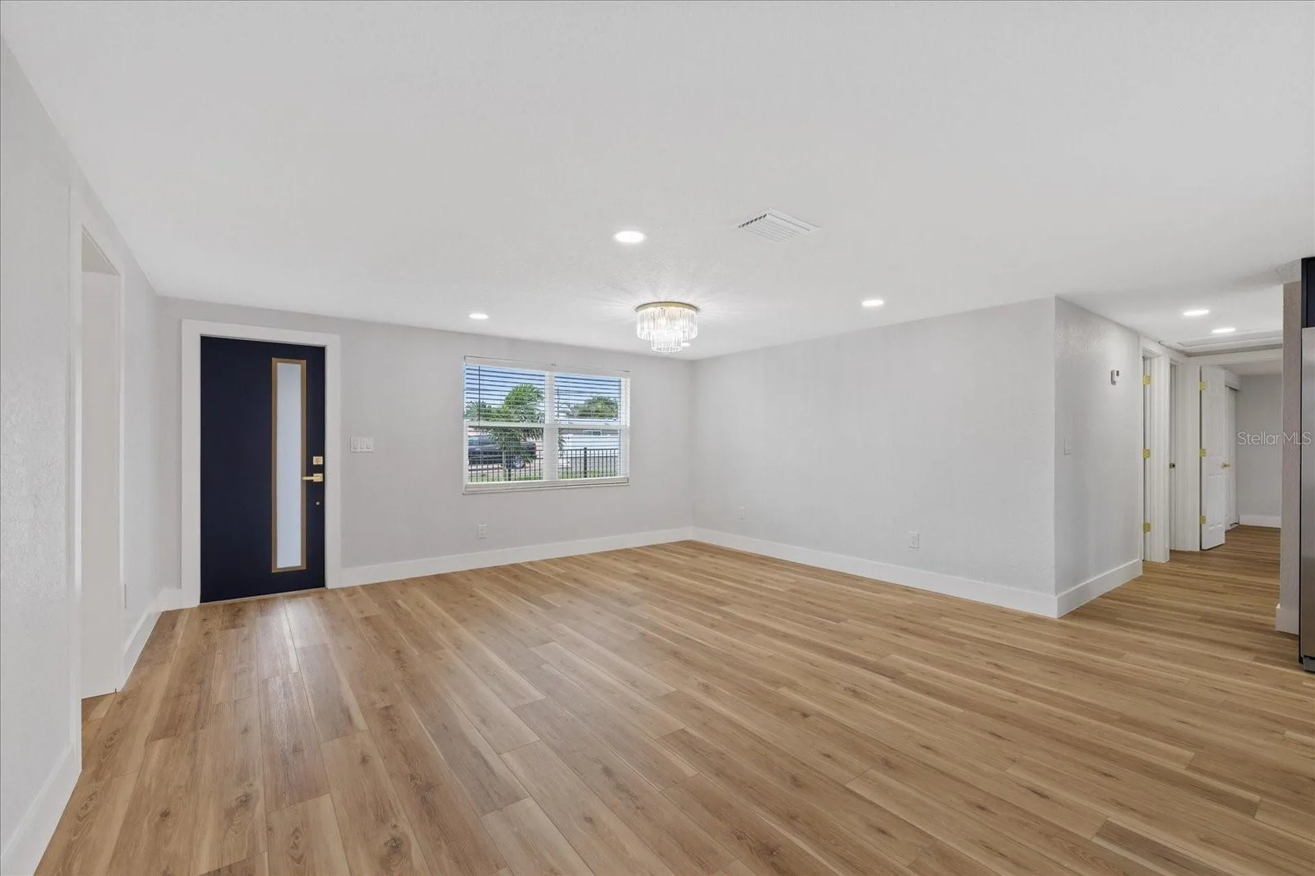 5824 N Thatcher Avenue Tampa FL 33614