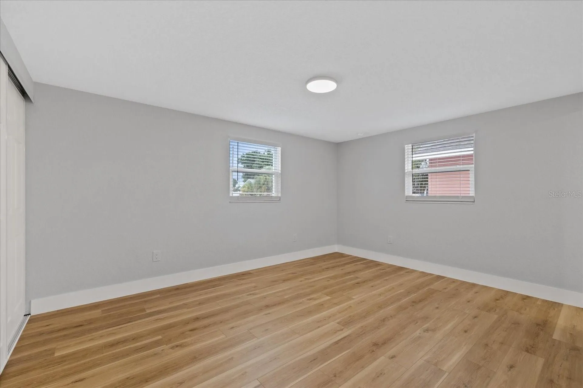 5824 N Thatcher Avenue Tampa FL 33614