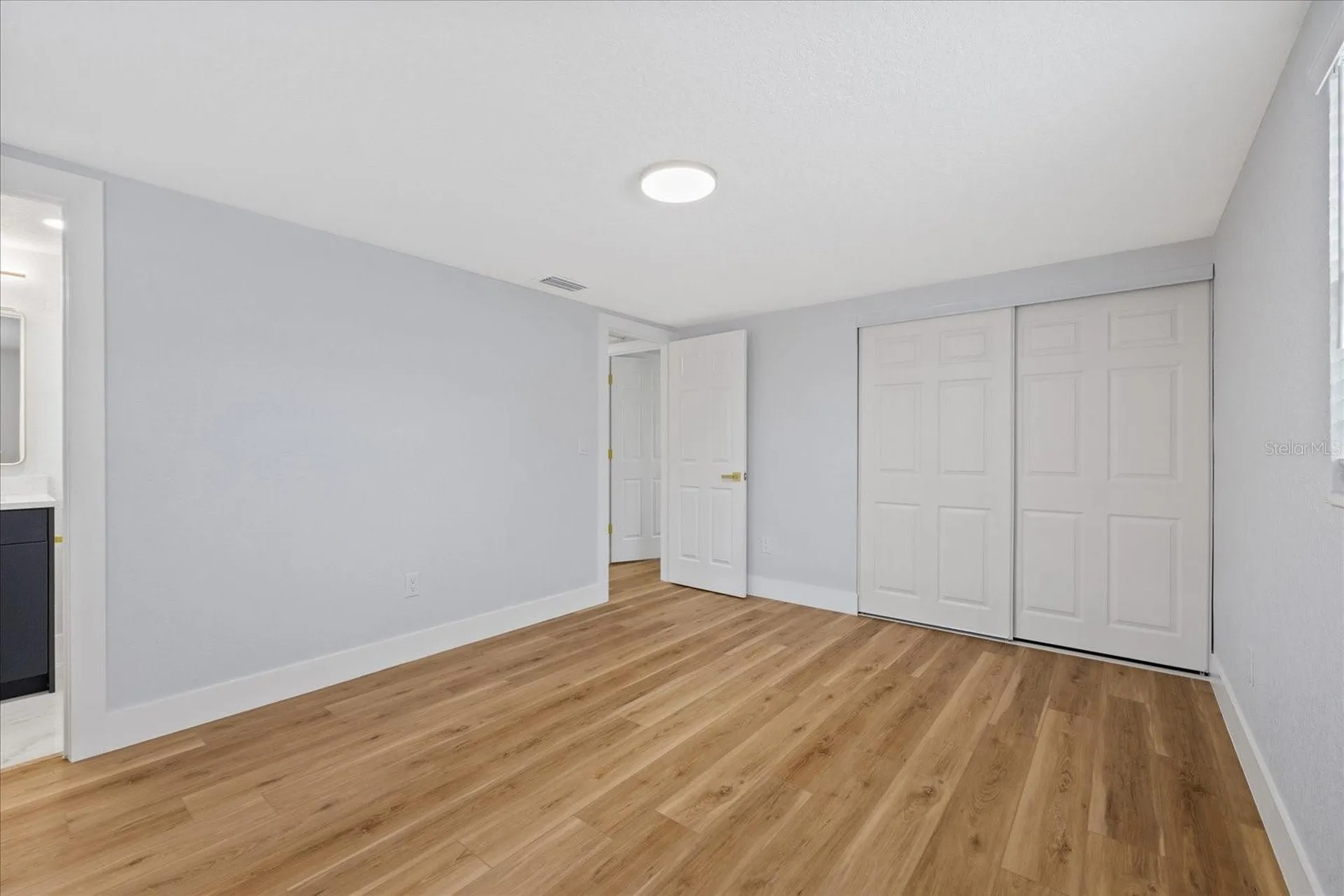 5824 N Thatcher Avenue Tampa FL 33614