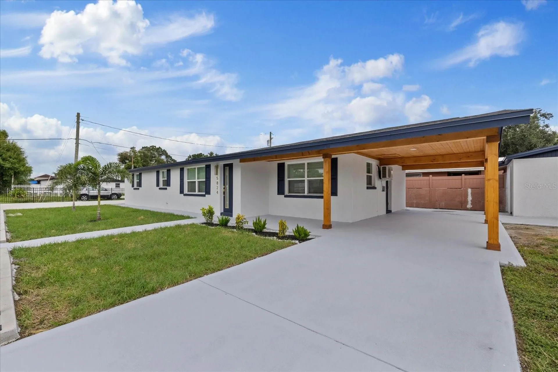 5824 N Thatcher Avenue Tampa FL 33614