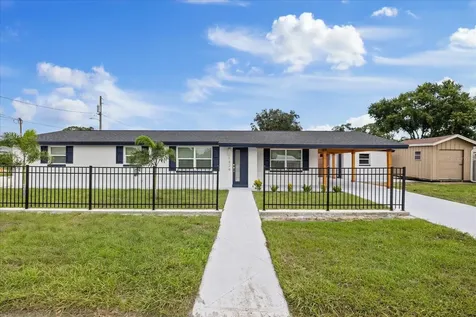 5824 N Thatcher Avenue Tampa FL 33614