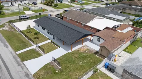5824 N Thatcher Avenue Tampa FL 33614