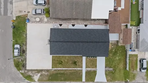5824 N Thatcher Avenue Tampa FL 33614