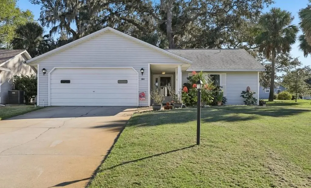 304 Brigadoon Circle Leesburg FL 34788