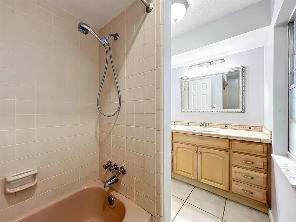 300 Pinecrest Road Mount Dora FL 32757