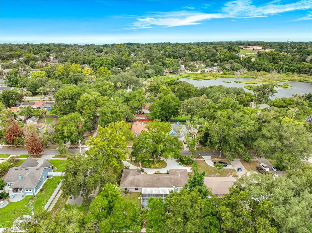 300 Pinecrest Road Mount Dora FL 32757