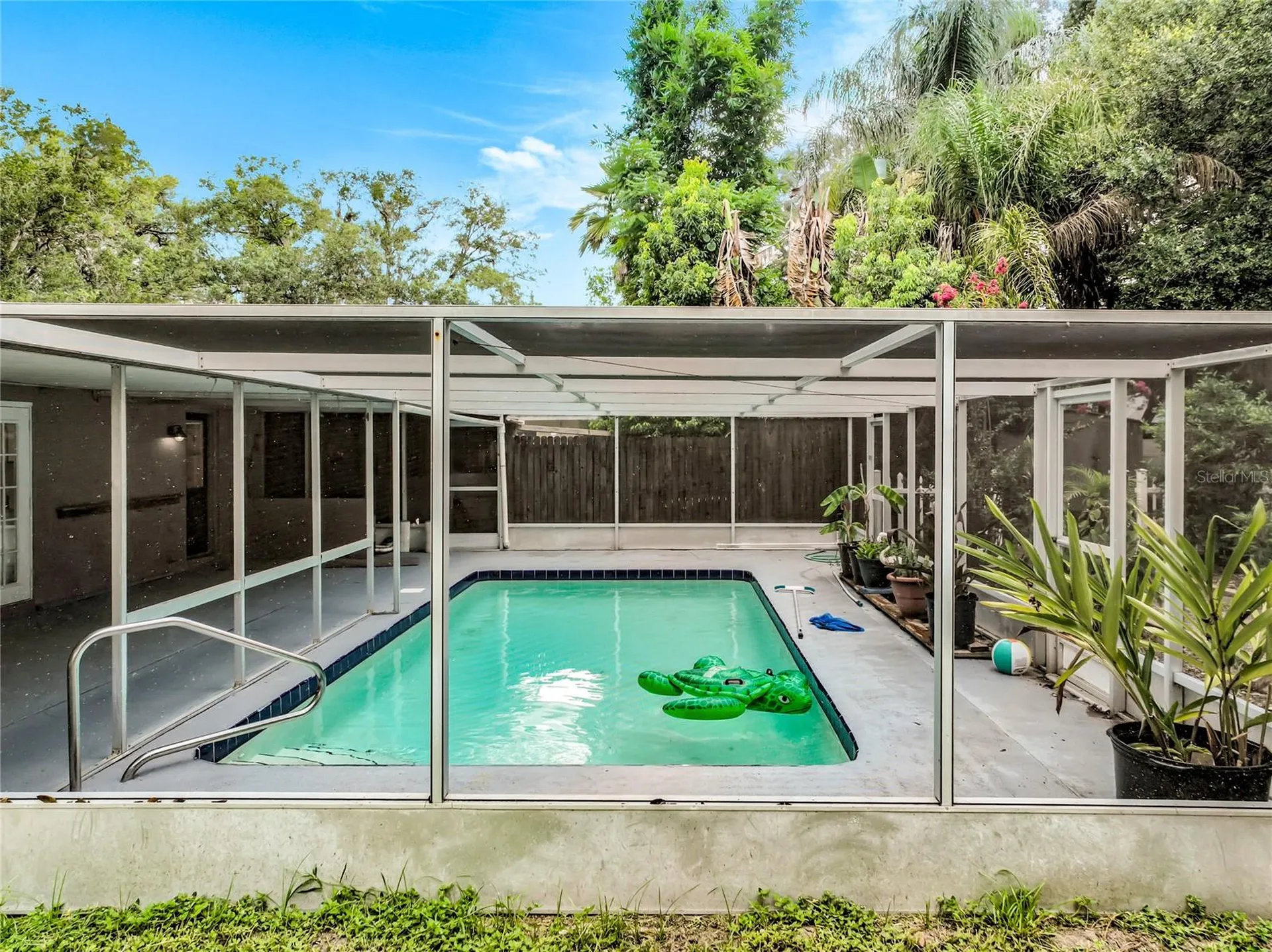 300 Pinecrest Road Mount Dora FL 32757