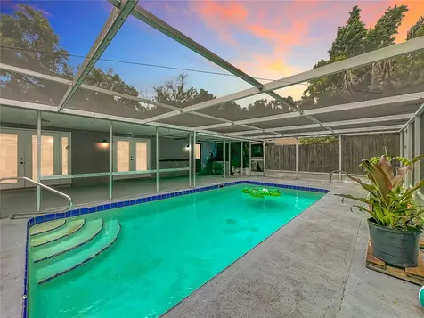 300 Pinecrest Road Mount Dora FL 32757