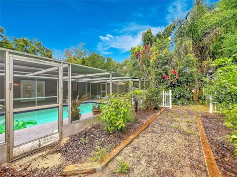 300 Pinecrest Road Mount Dora FL 32757