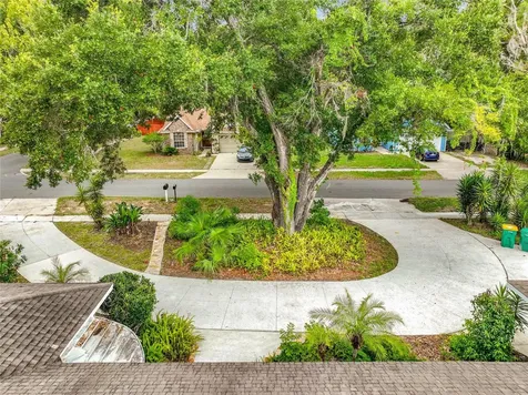 300 Pinecrest Road Mount Dora FL 32757