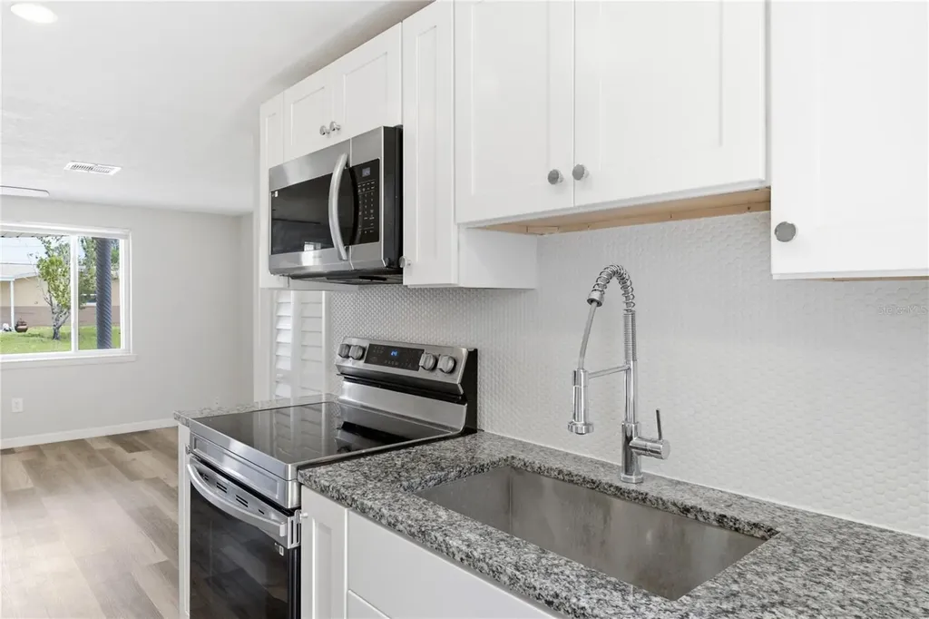 4810 Guardian Avenue Holiday FL 34690