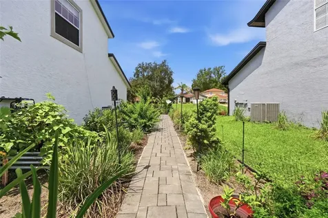 2909 Somersworth Court Orlando FL 32835