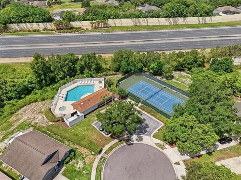 2909 Somersworth Court Orlando FL 32835