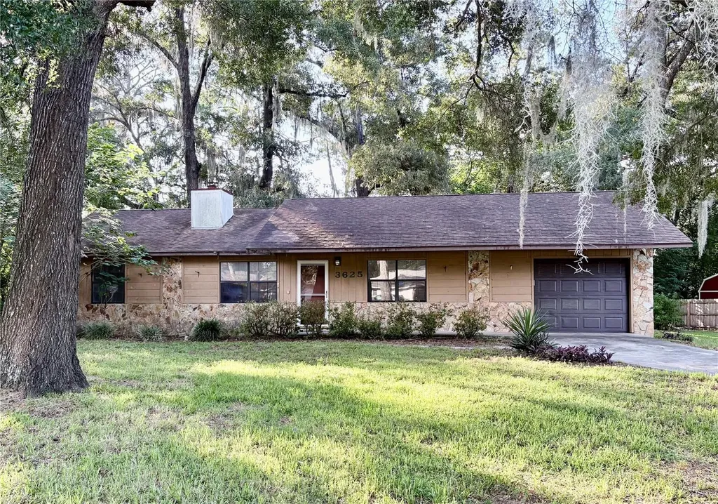 3625 NE 18th Court Ocala FL 34479