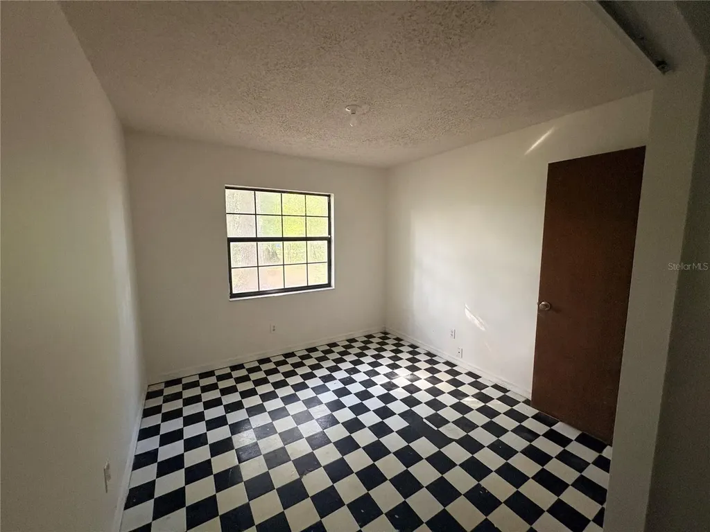 3625 NE 18th Court Ocala FL 34479