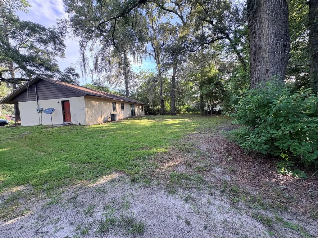 3625 NE 18th Court Ocala FL 34479