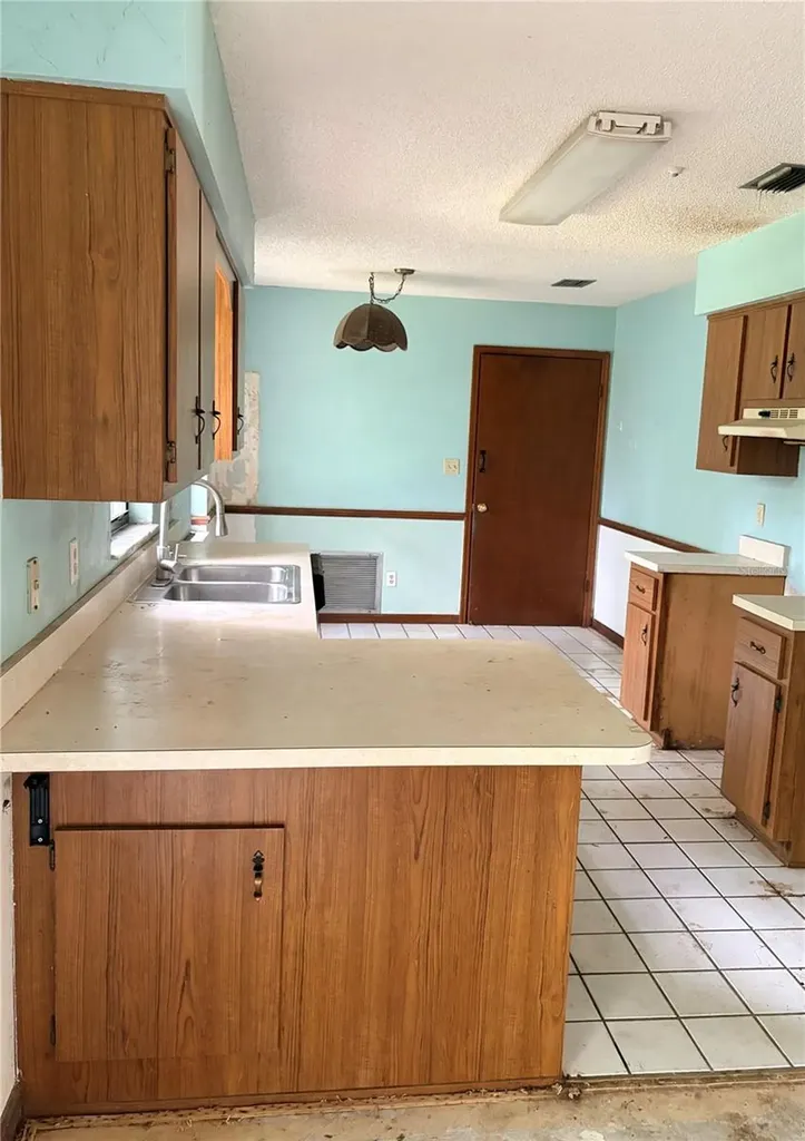 3625 NE 18th Court Ocala FL 34479
