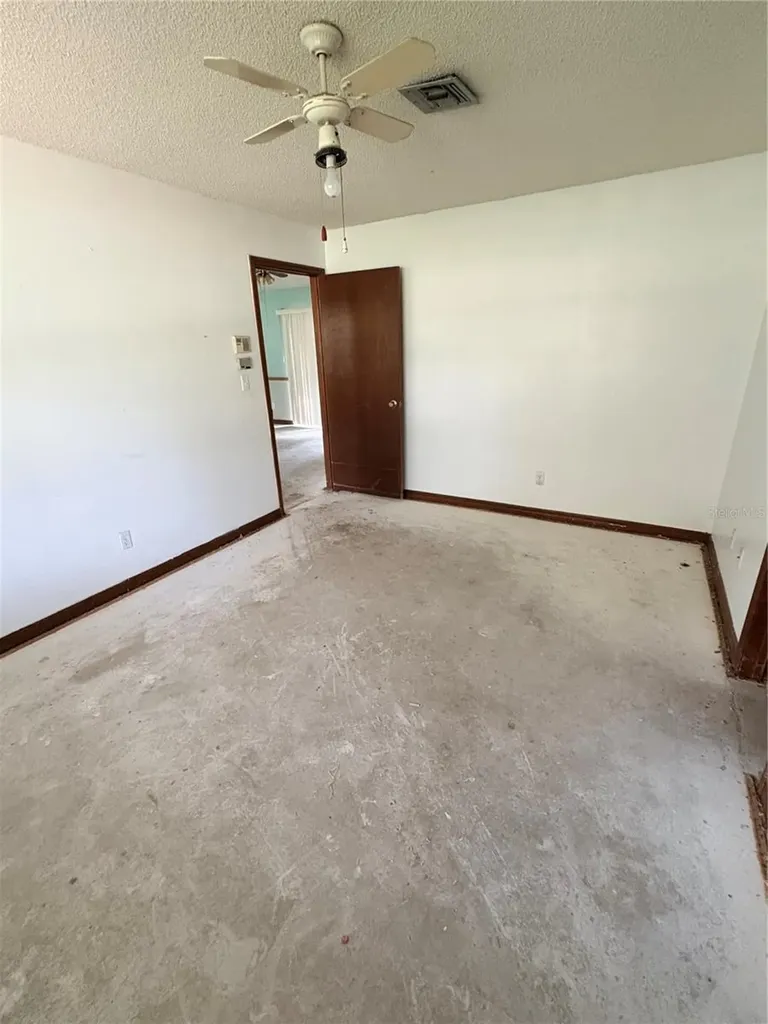 3625 NE 18th Court Ocala FL 34479