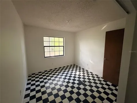 3625 NE 18th Court Ocala FL 34479