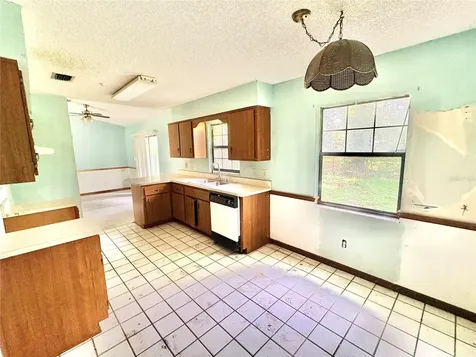 3625 NE 18th Court Ocala FL 34479
