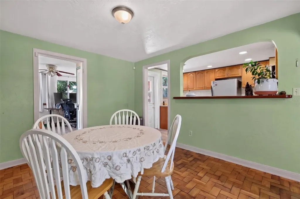 715 NW 22nd Avenue Gainesville FL 32609