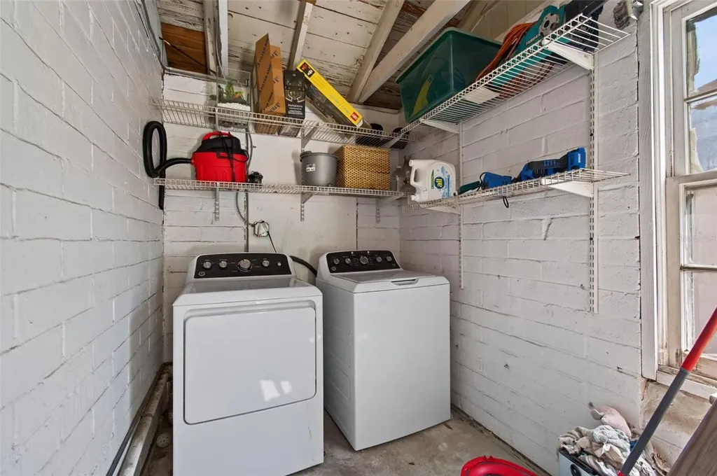 715 NW 22nd Avenue Gainesville FL 32609