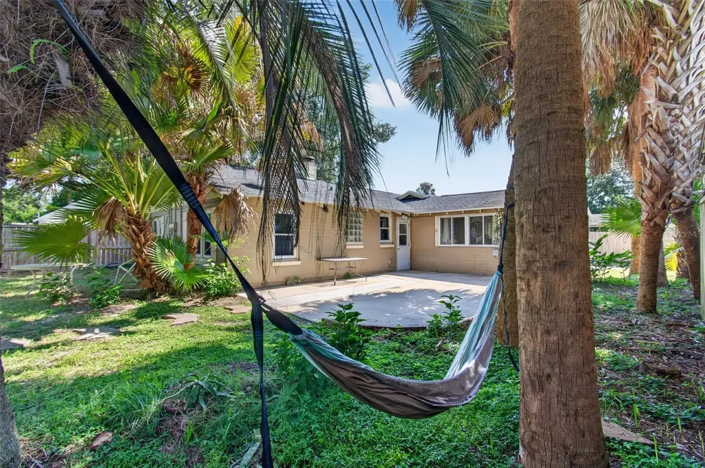 715 NW 22nd Avenue Gainesville FL 32609