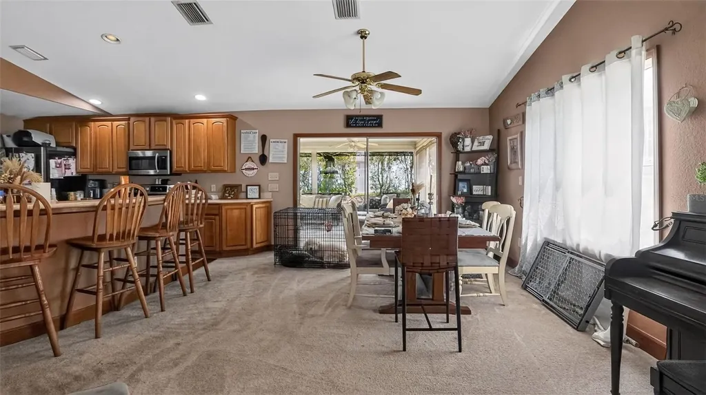 706 Murray Circle Lady Lake FL 32159