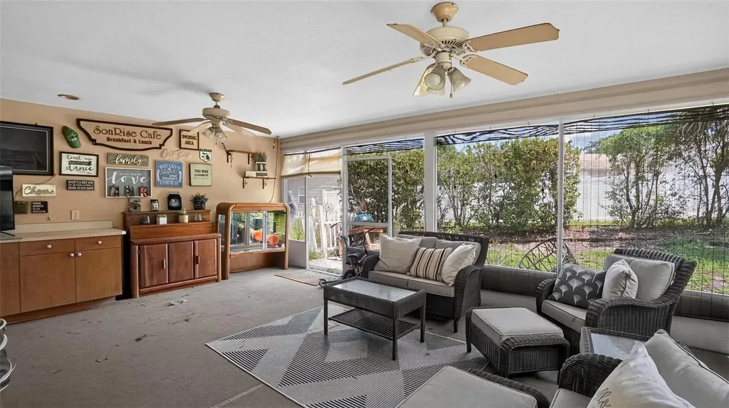 706 Murray Circle Lady Lake FL 32159
