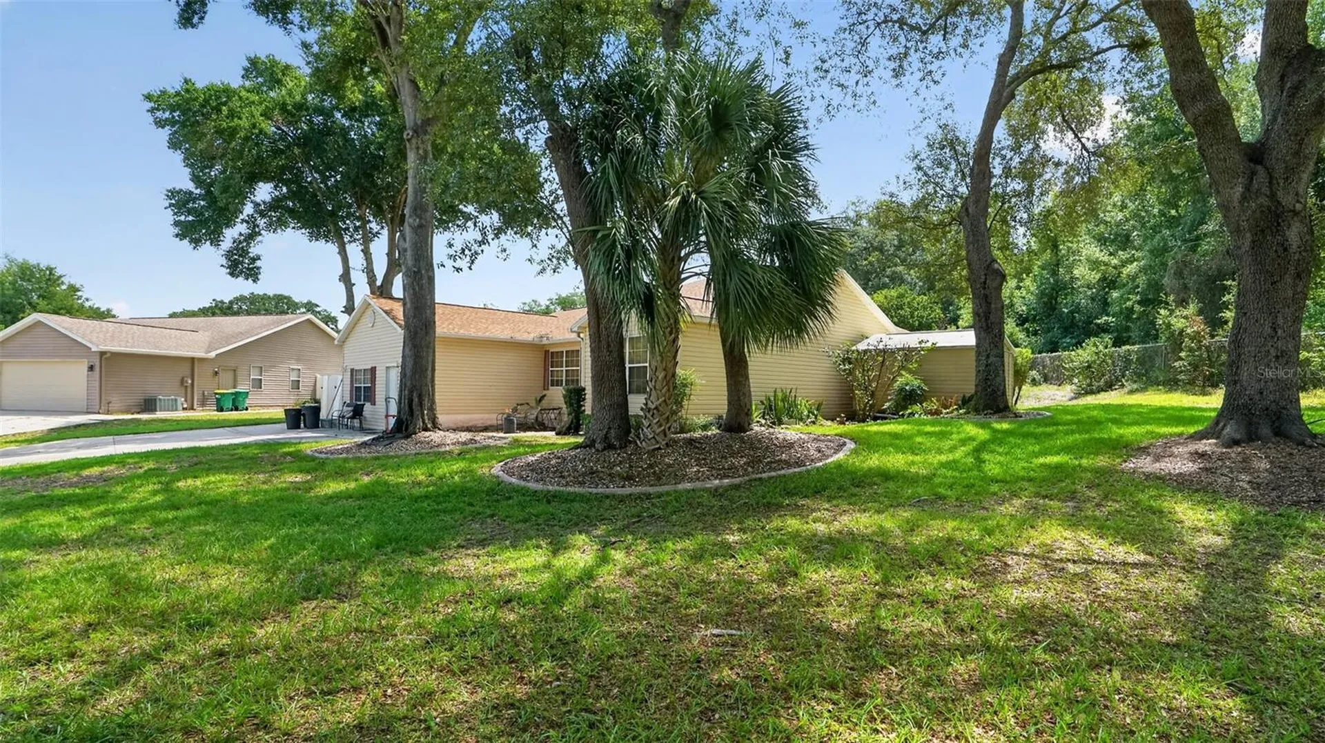 706 Murray Circle Lady Lake FL 32159