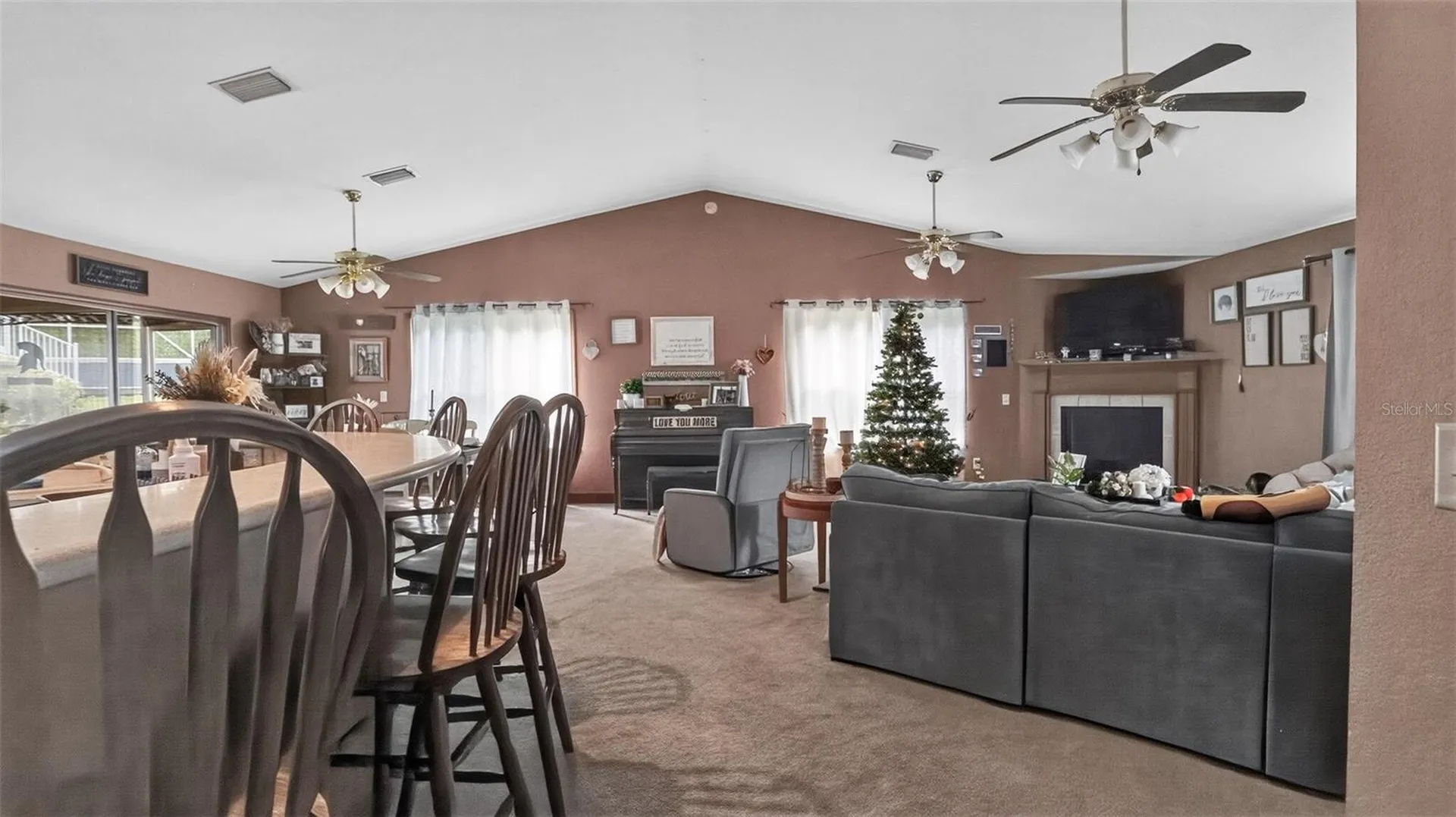 706 Murray Circle Lady Lake FL 32159