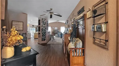 706 Murray Circle Lady Lake FL 32159
