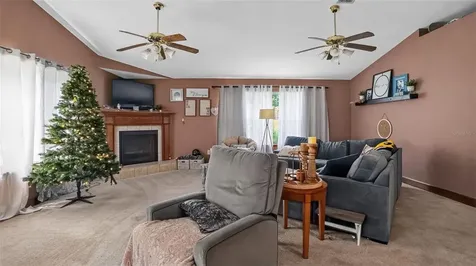 706 Murray Circle Lady Lake FL 32159