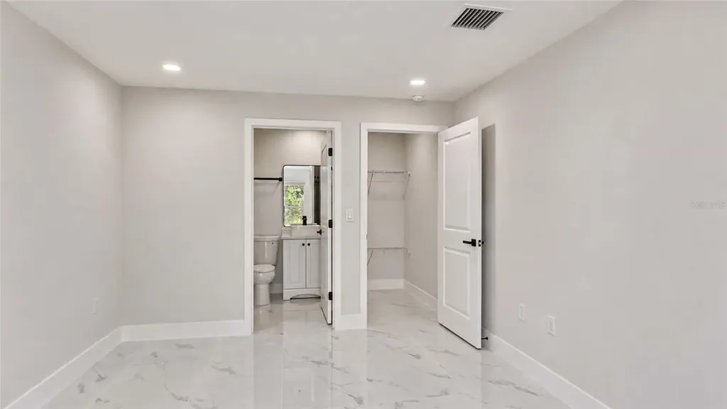 1120 Ravenswood Street E Lehigh Acres FL 33974