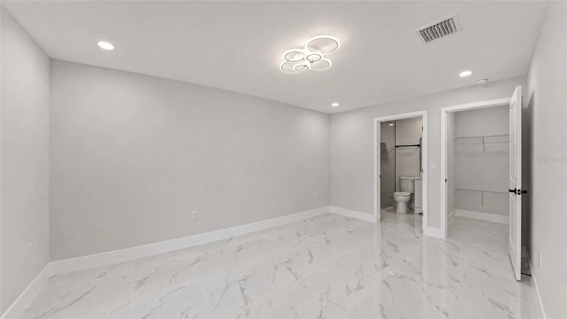 1120 Ravenswood Street E Lehigh Acres FL 33974