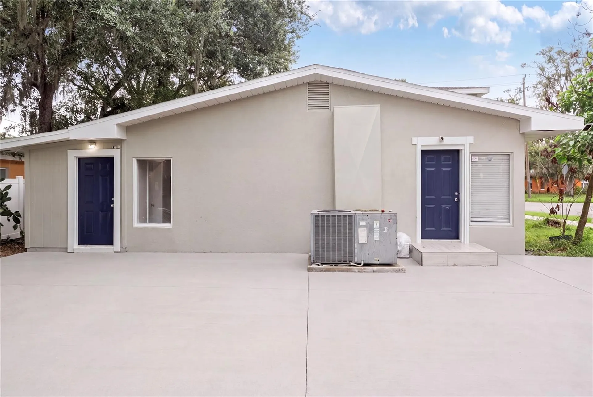 1325 E Laura Street Plant City FL 33563