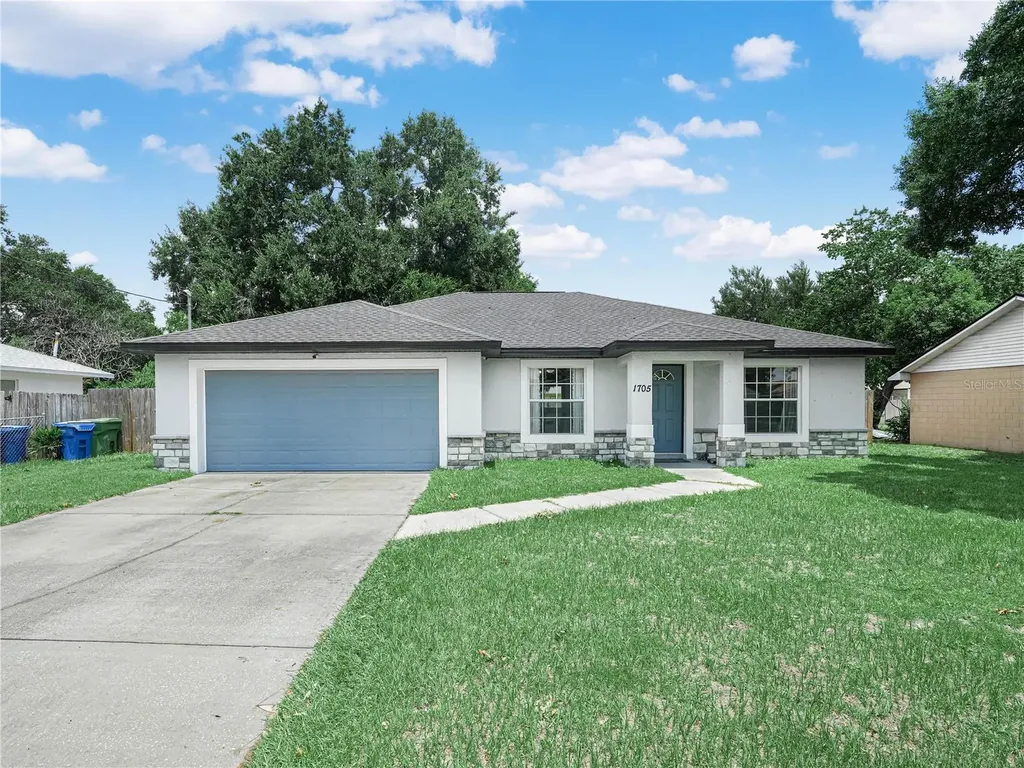 1705 Sandalwood Circle SW Winter Haven FL 33880