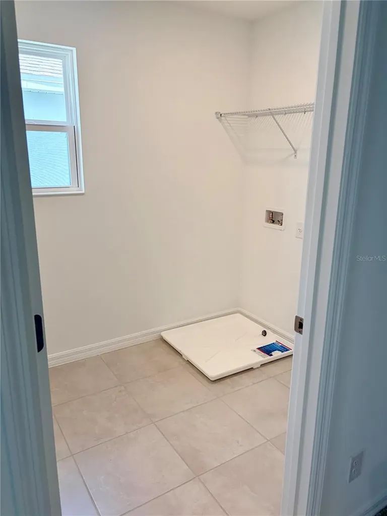 1349 Sawgrass Hammock Lane Davenport FL 33837
