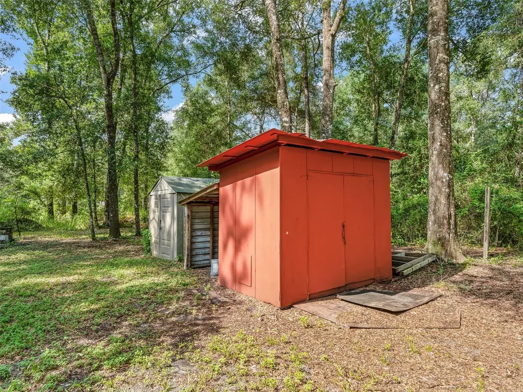 4935 SW 124th Lane Webster FL 33597
