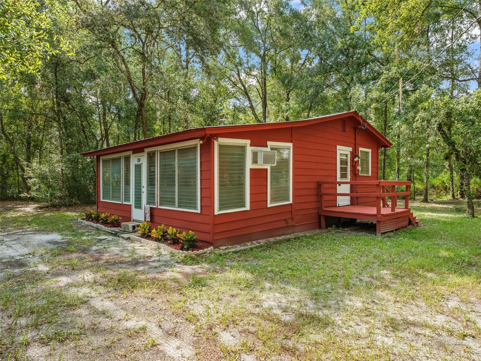 4935 SW 124th Lane Webster FL 33597