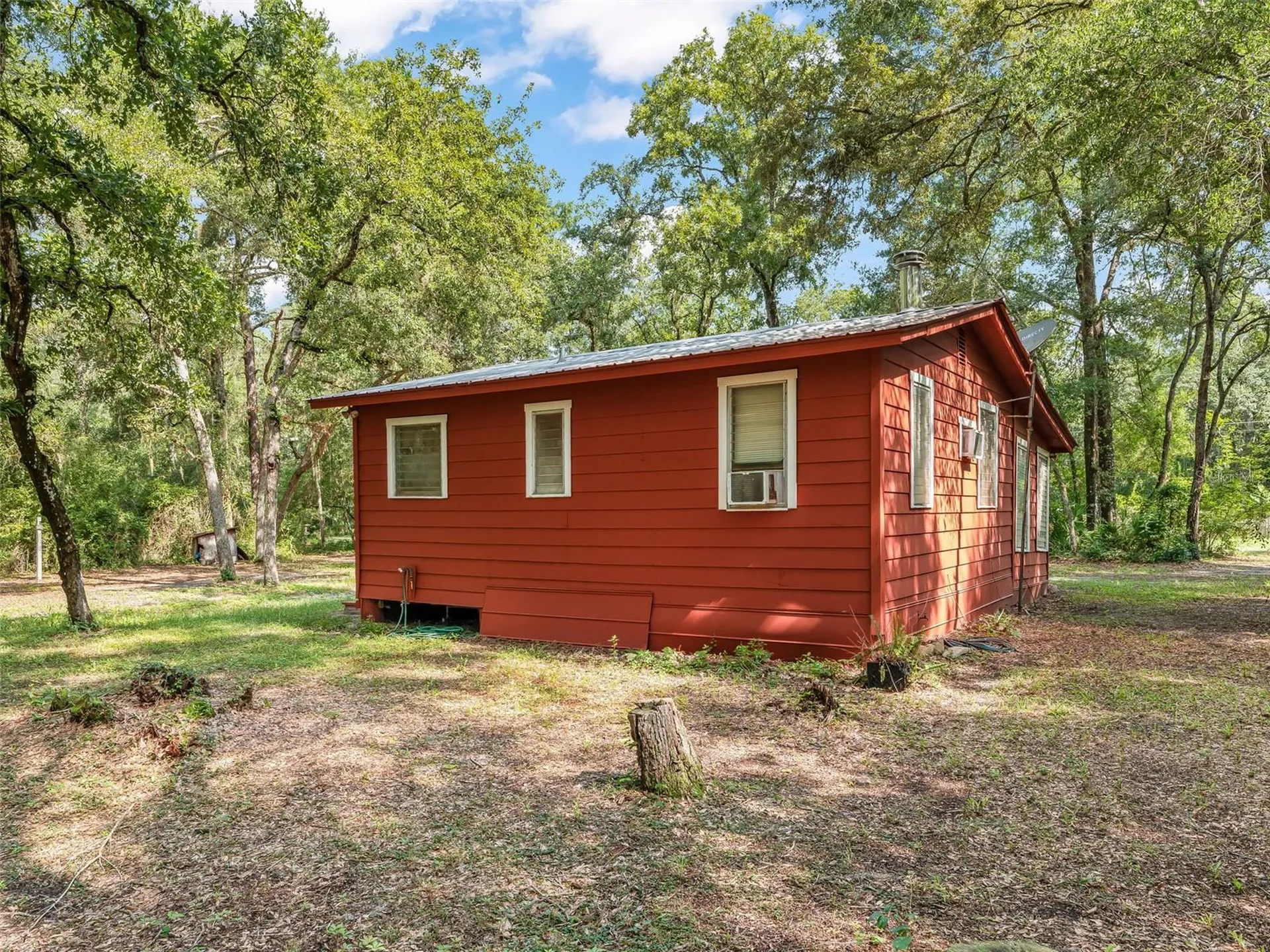 4935 SW 124th Lane Webster FL 33597