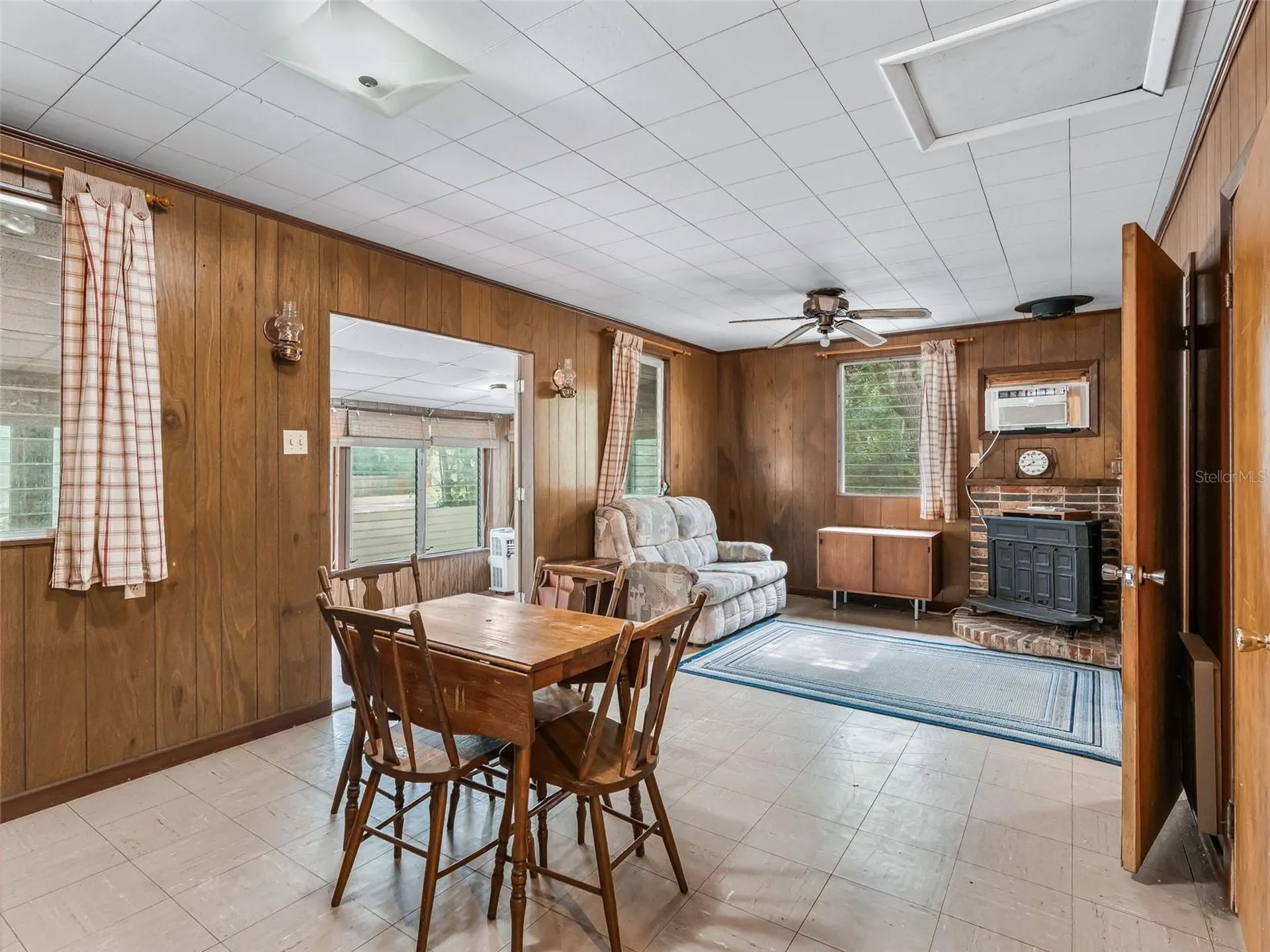 4935 SW 124th Lane Webster FL 33597