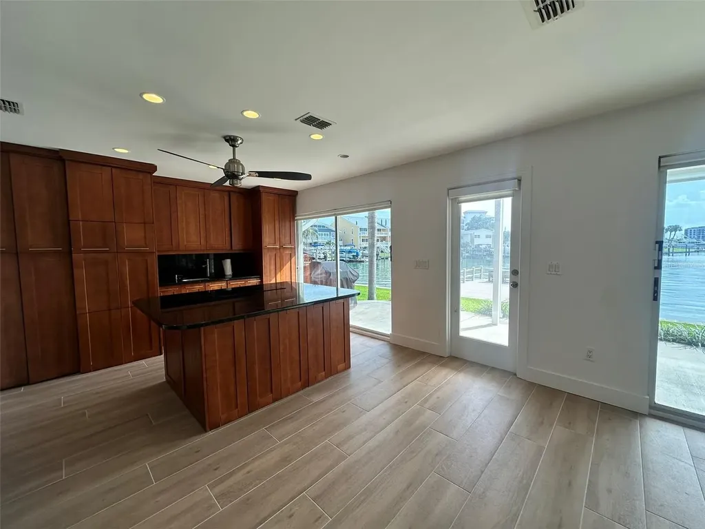 400 Larboard Way Clearwater Beach FL 33767