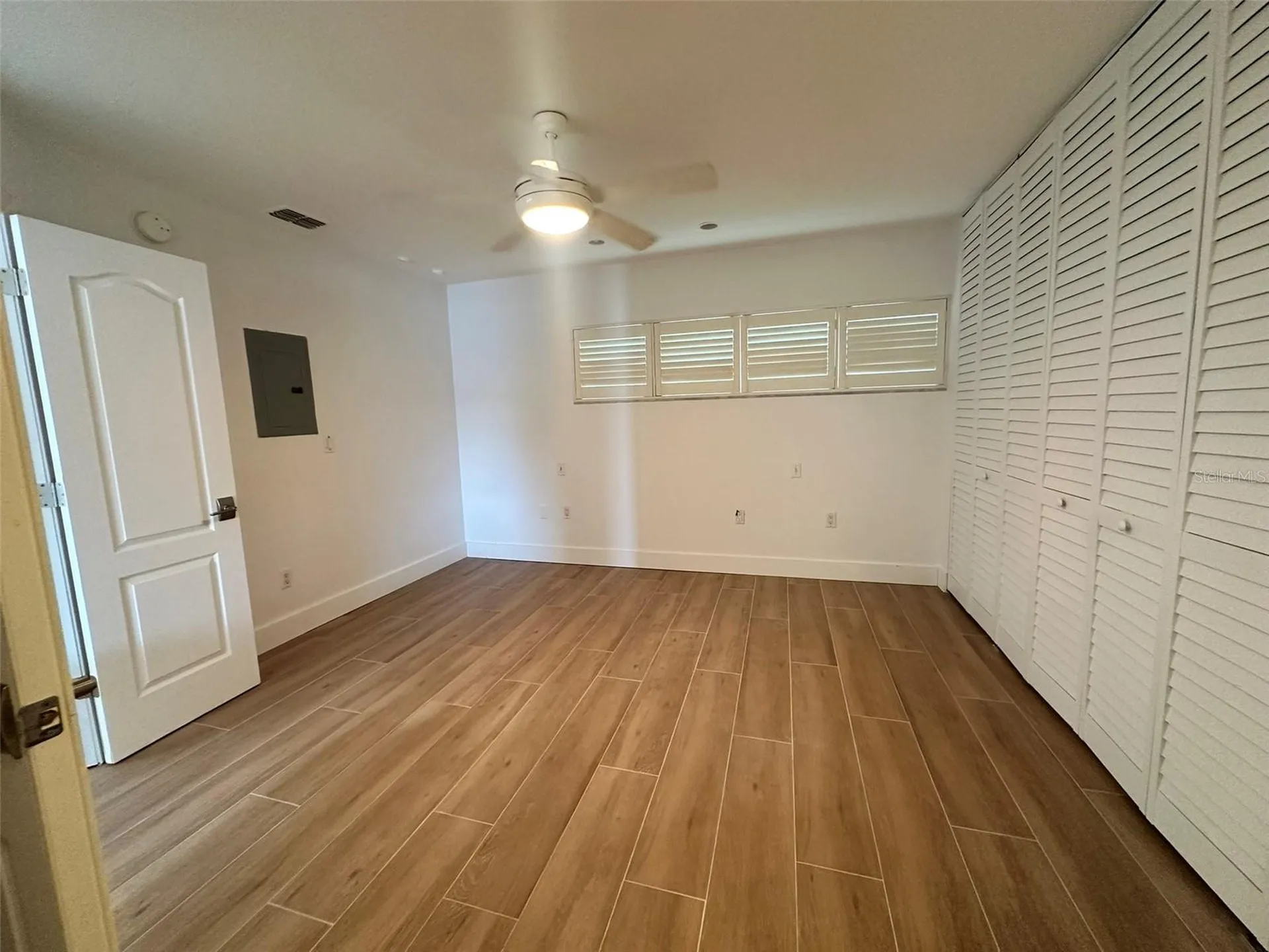 400 Larboard Way Clearwater Beach FL 33767